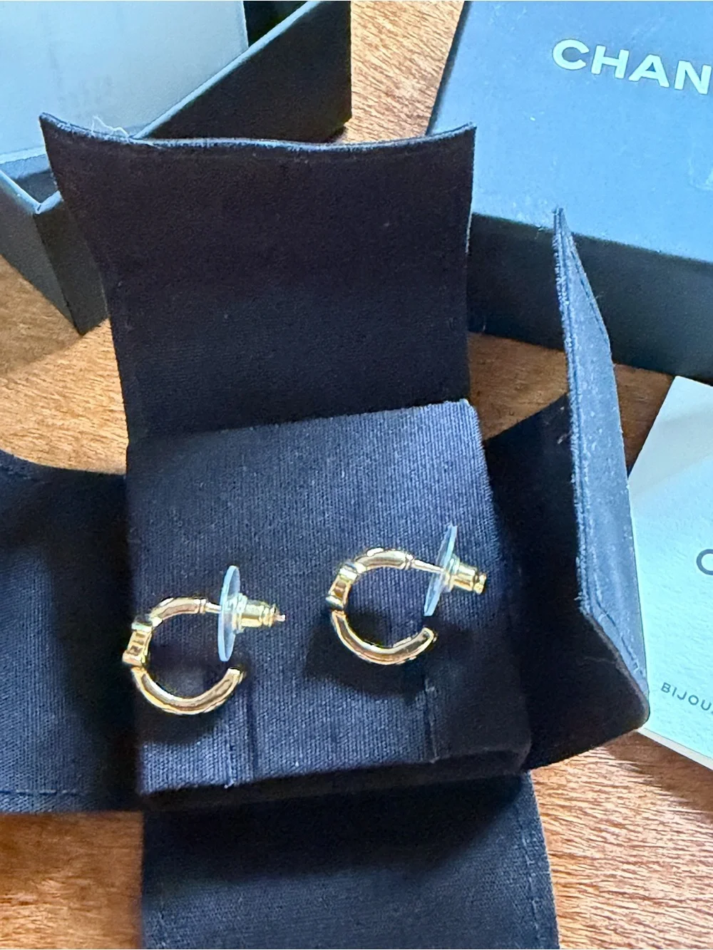 CHANEL Gold Hoop CC Emblem Earrings - Picture 4 of 8